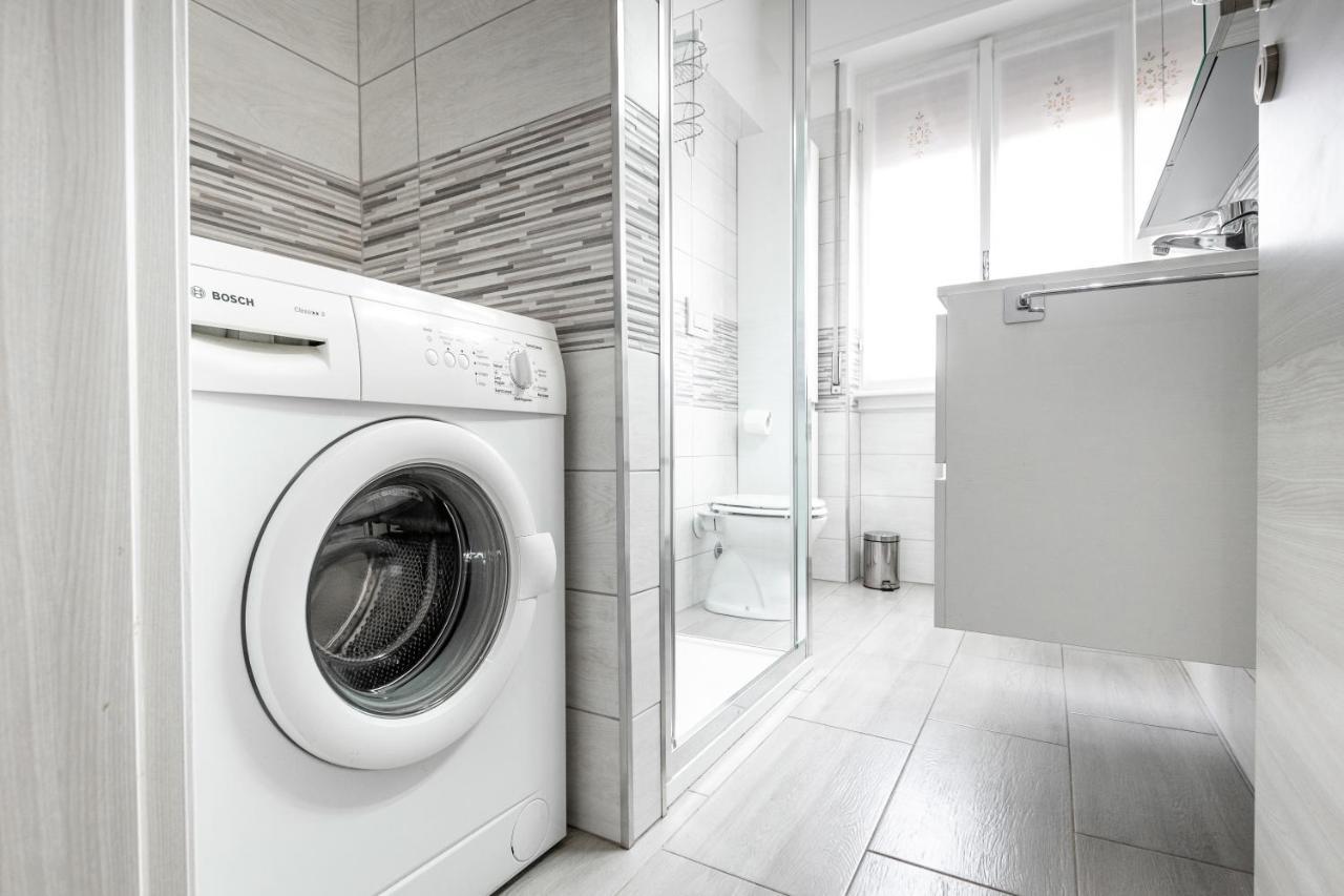 House Near Train StationA/C Apartment Сериате Екстериор снимка