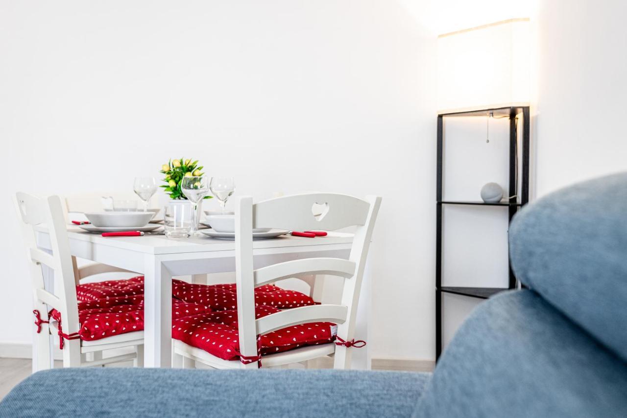 House Near Train StationA/C Apartment Сериате Екстериор снимка