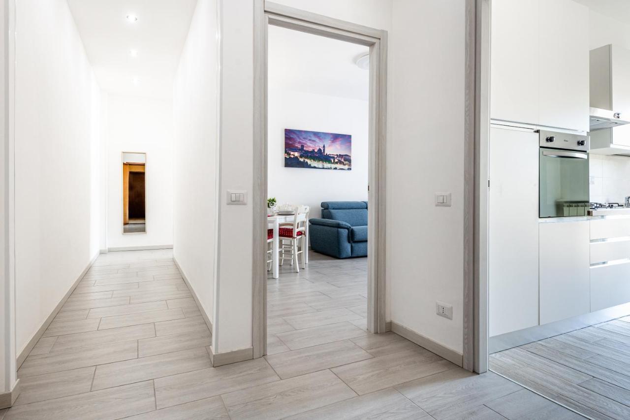 House Near Train StationA/C Apartment Сериате Екстериор снимка