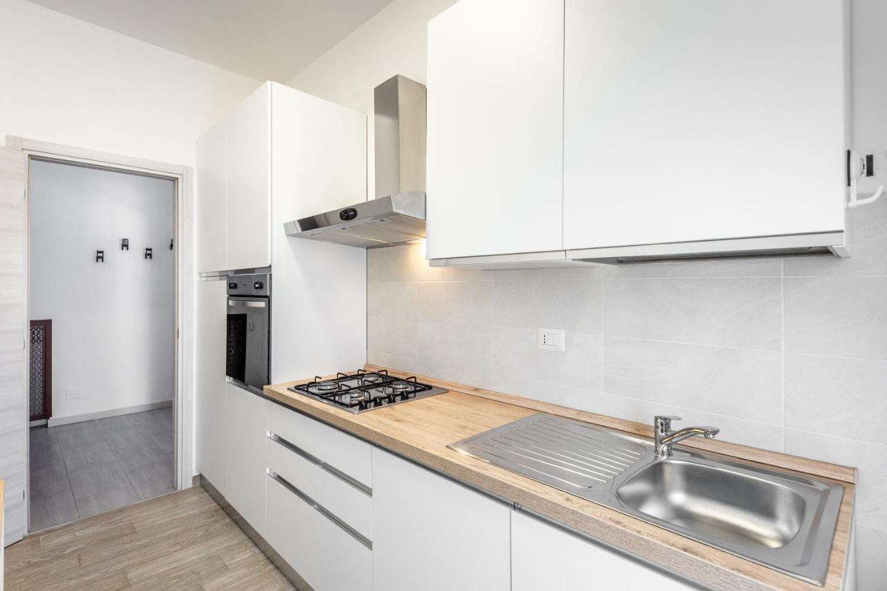 House Near Train StationA/C Apartment Сериате Екстериор снимка