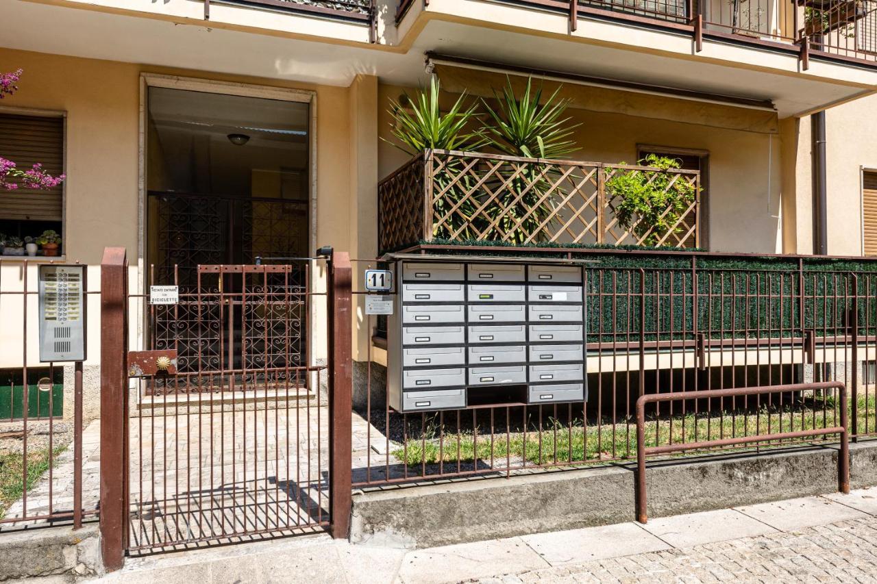House Near Train StationA/C Apartment Сериате Екстериор снимка